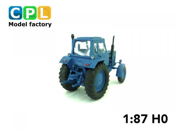 Traktor Belaruss MTS 80L kleine Kabine blau Bj 1982